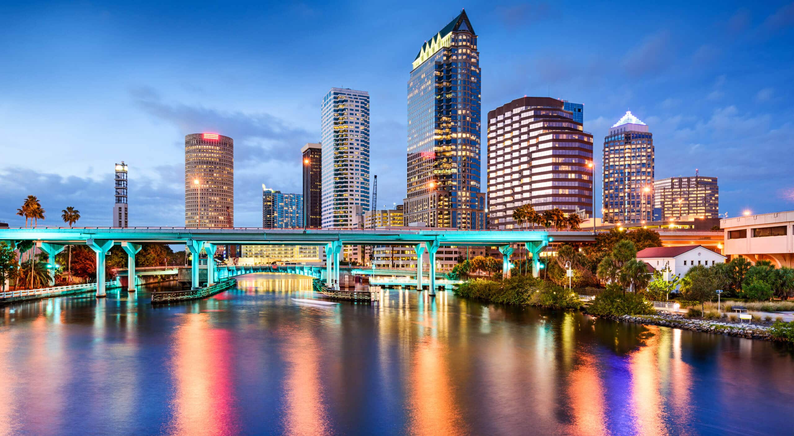 Tampa, Florida, USA downtown city skyline over the Hillsborough River.